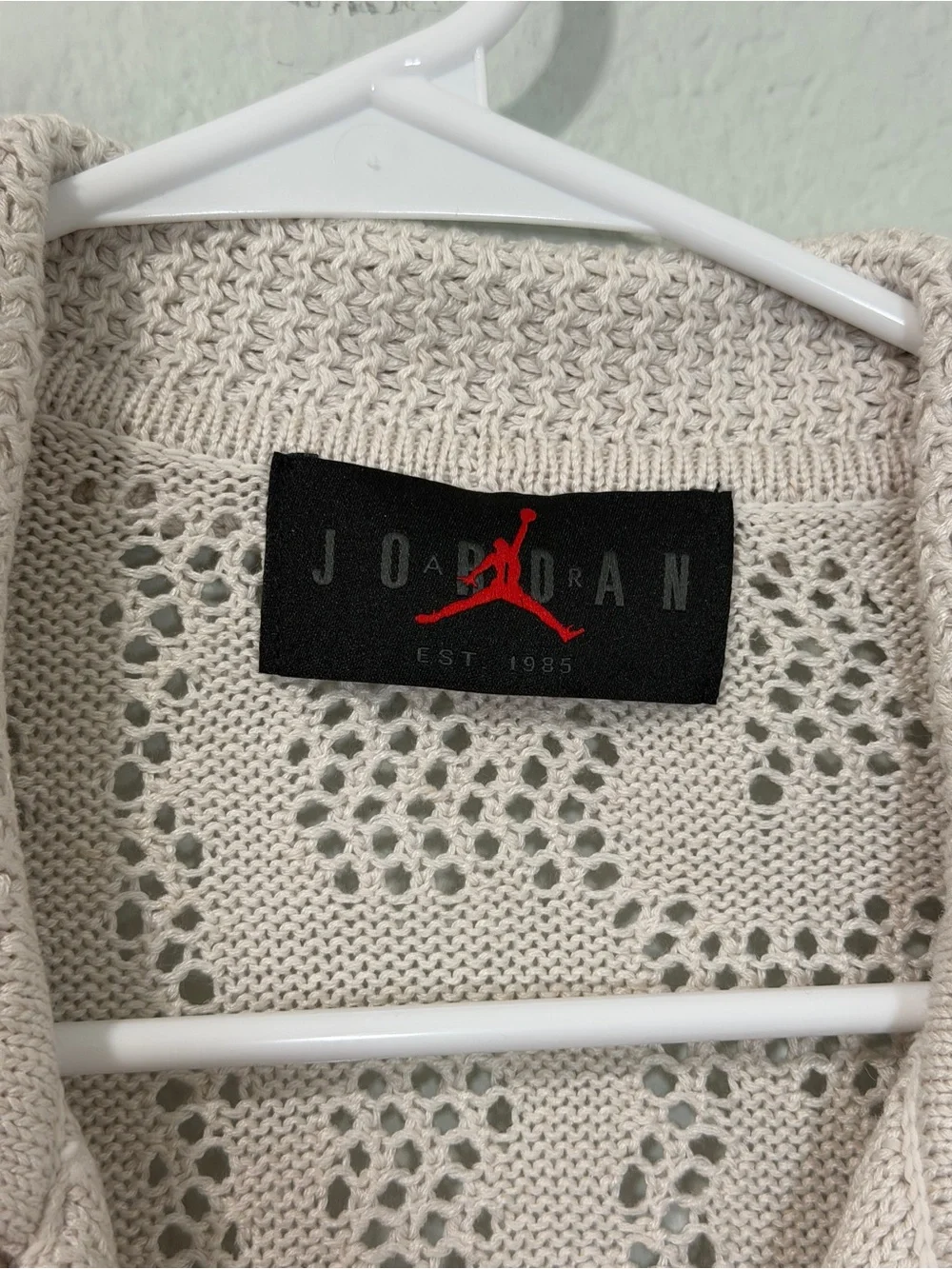 Nike Jordan A Ma Maniere Men's Cream Open-Knit Button-Up Shooting Shirt size XS
